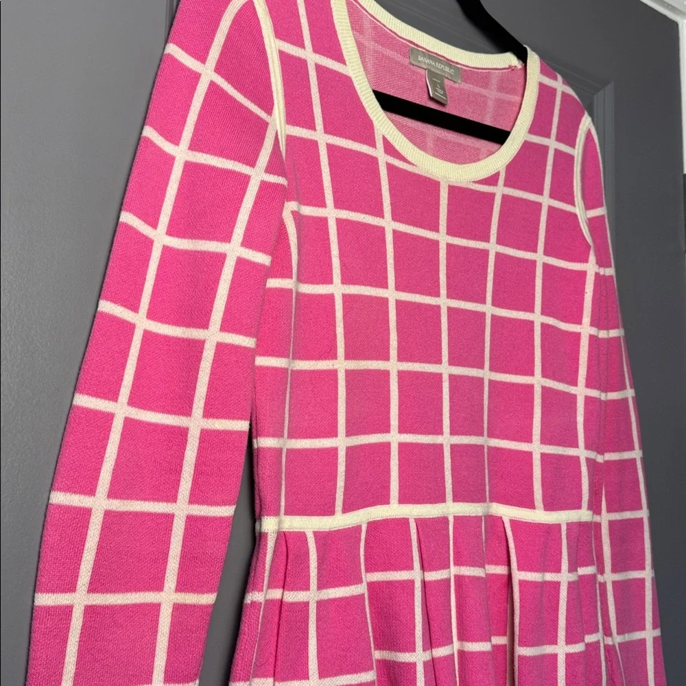 Banana Republic Pink Windowpane Peplum Sweater | Size Small - Picture 4 of 7